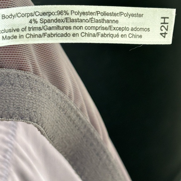 Adore Me 42H Gray Underwire Bra EUC - Picture 5 of 10